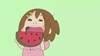 网络热门事件聚焦：闫妮角色与日本盲人电影探索