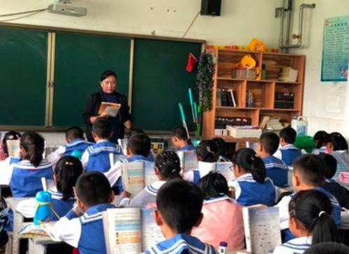 抖音百万粉博雅典娜Liya遭欺骗禁锢 菲律宾恶劣境遇曝光