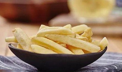 白鹿娱乐圈行迹曝光：真的是为了“吃瓜”吗？