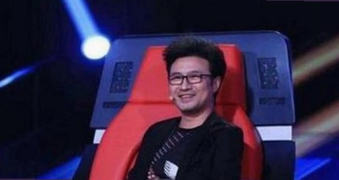 明星恋情、绯闻与幕后：娱乐圈人物动态全揭秘