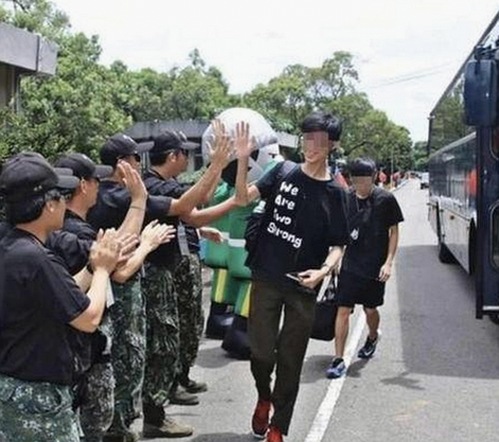 从娱乐吃瓜到汽车科技：揭秘背后不为人知的故事